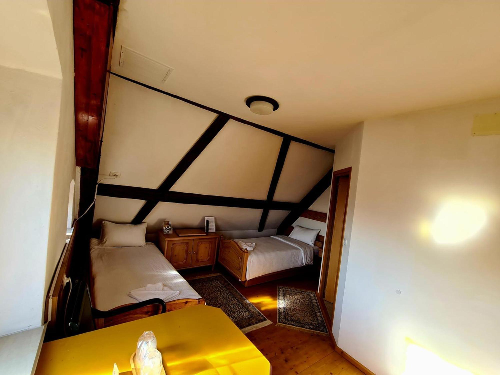 Armenopolis - Adults Only Hotel Gherla Exterior foto
