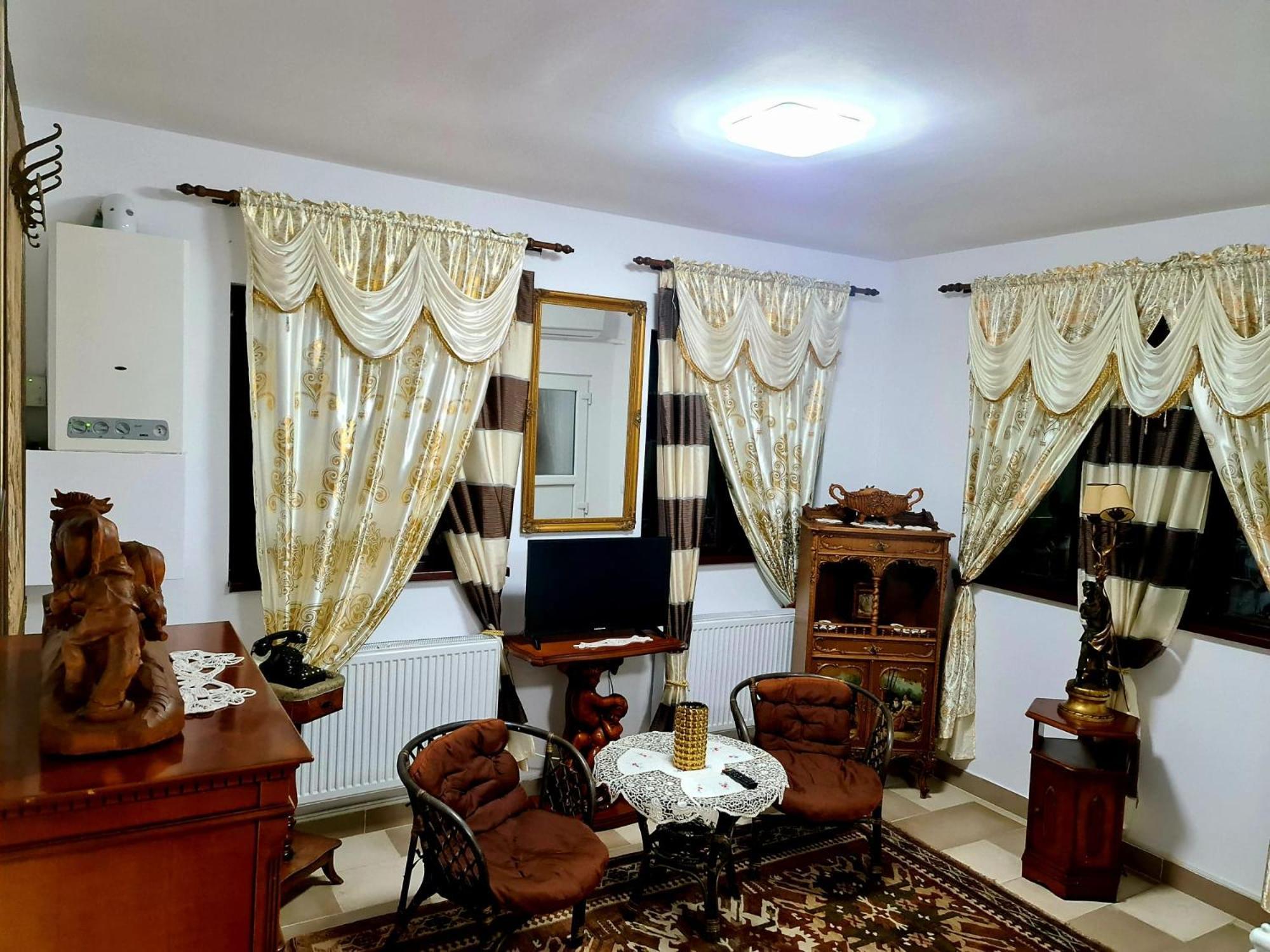 Armenopolis - Adults Only Hotel Gherla Exterior foto