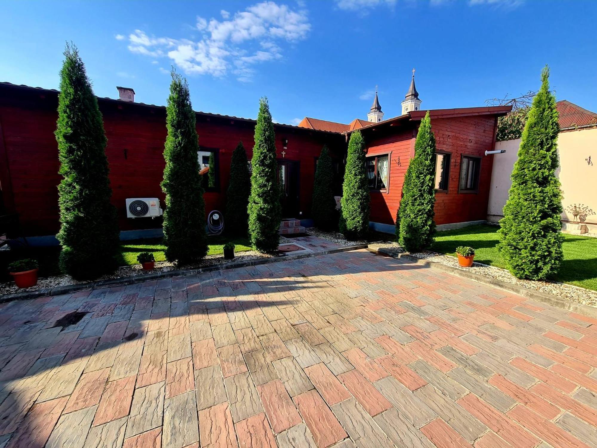 Armenopolis - Adults Only Hotel Gherla Exterior foto